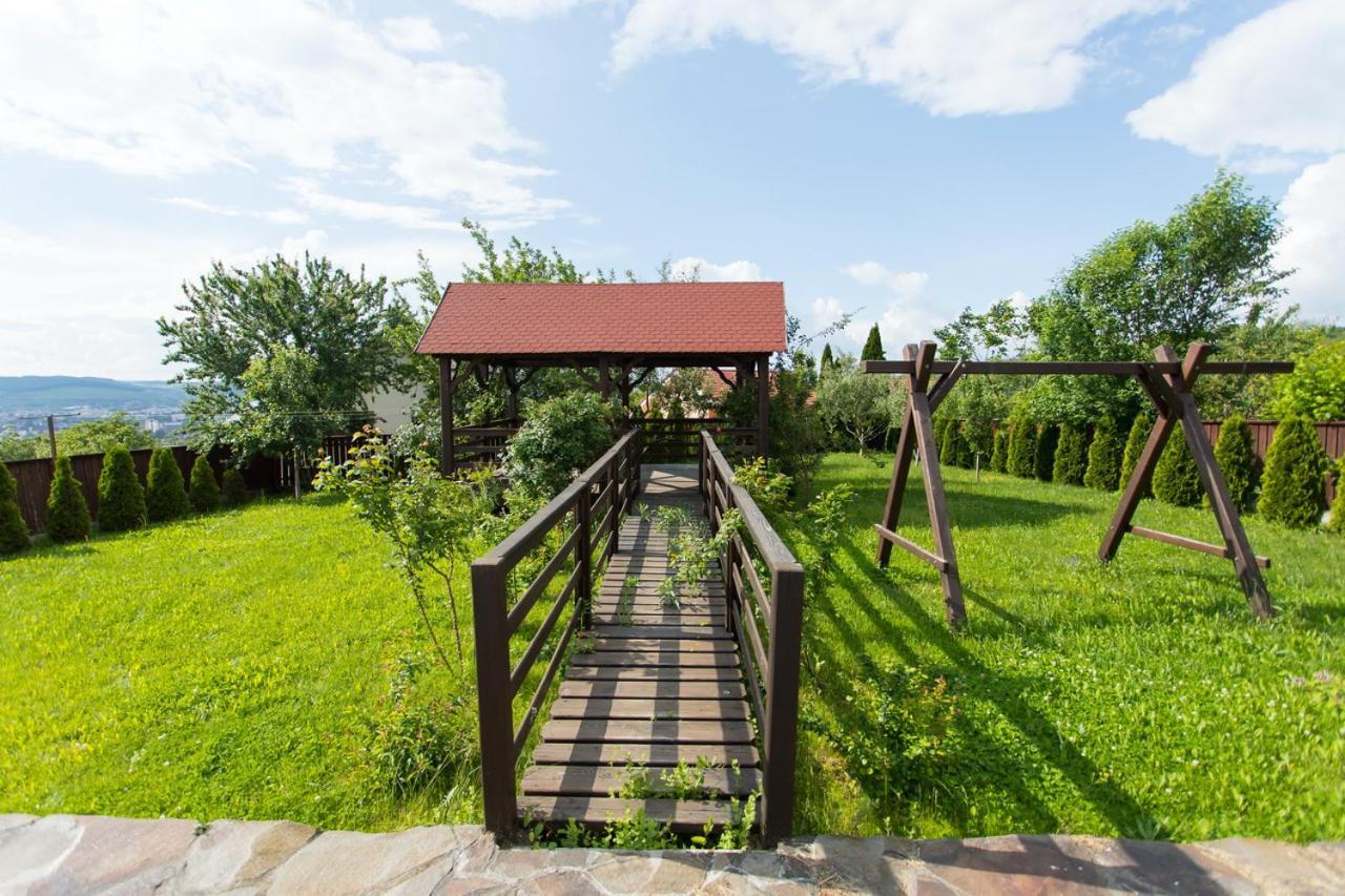 Pensiunea Full Târgu-Mureş Zewnętrze zdjęcie